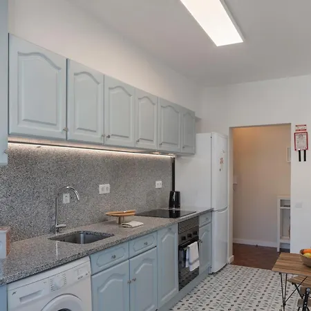 Jaime Moniz By An Island *